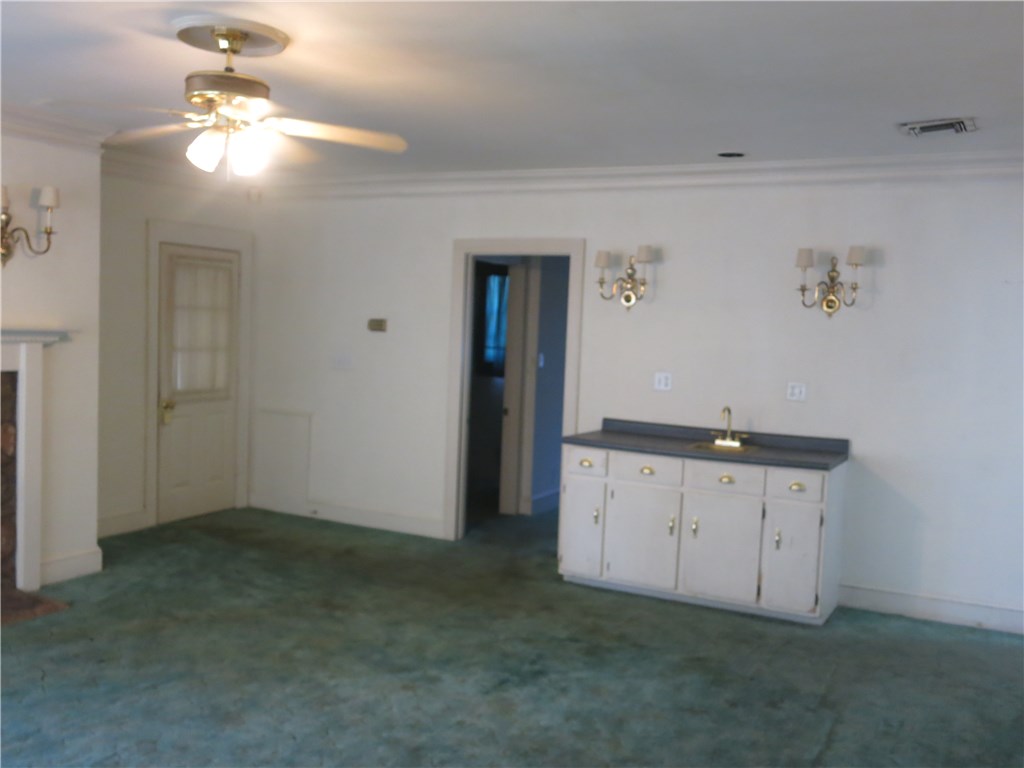 501 S Okfuskee, Wewoka, OK 74884