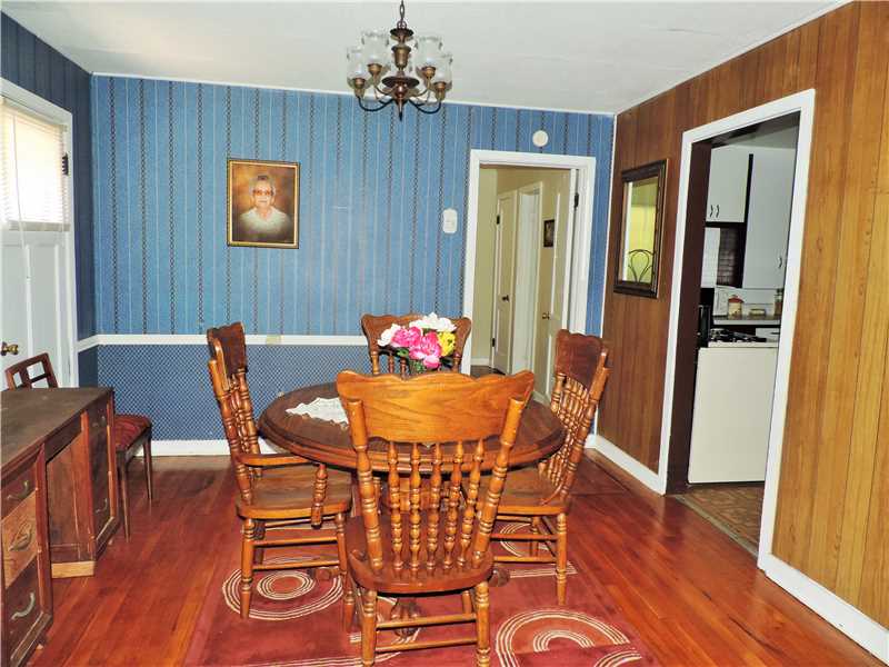 1719 Vancel St, Arkoma, OK 74901