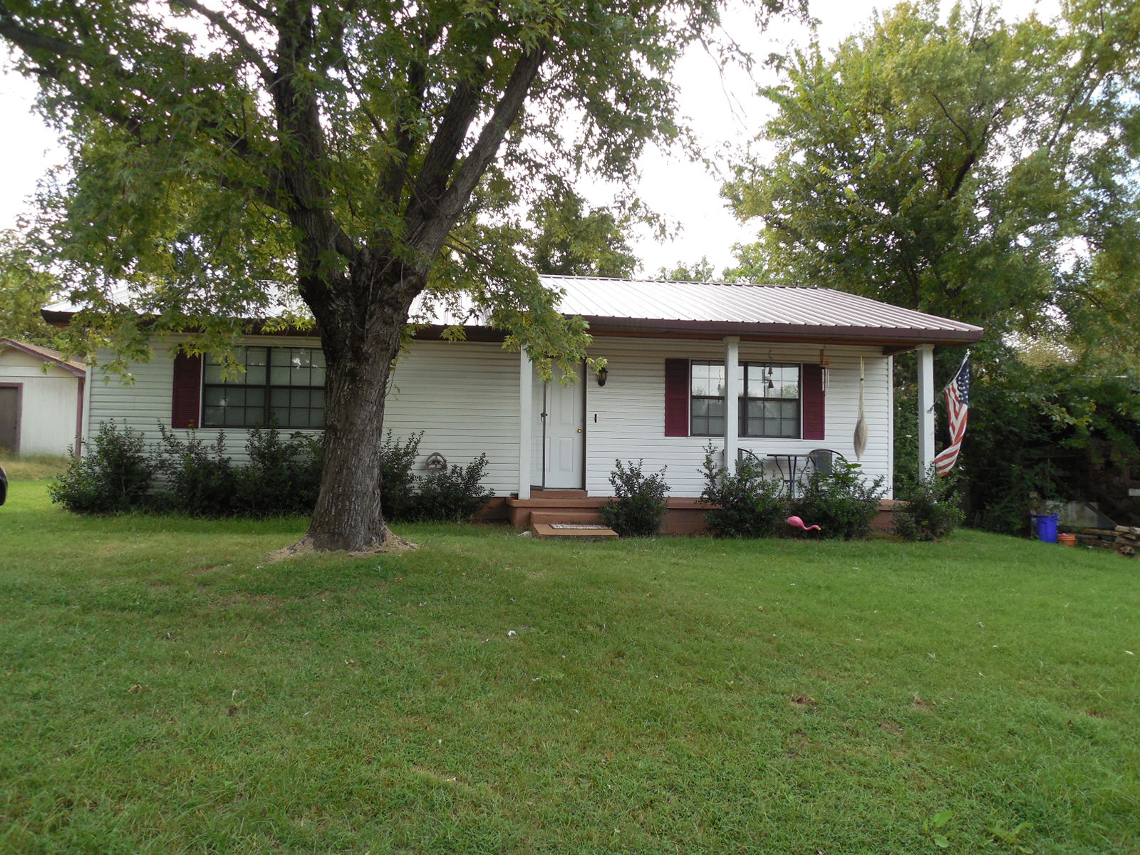 113 McLoud Ave., Arkoma, OK 74901