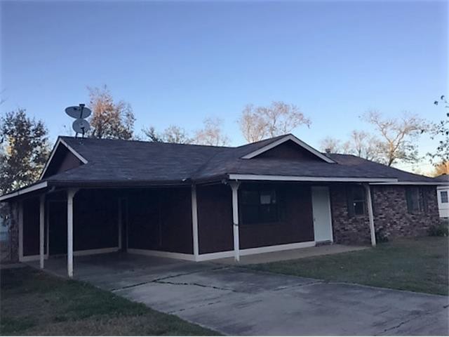 204 W Victor LnPocola, OK, 74902Le Flore County
