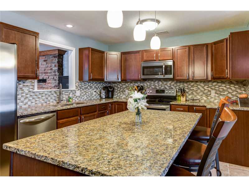 117 Julie Dr, Panama, OK 74930