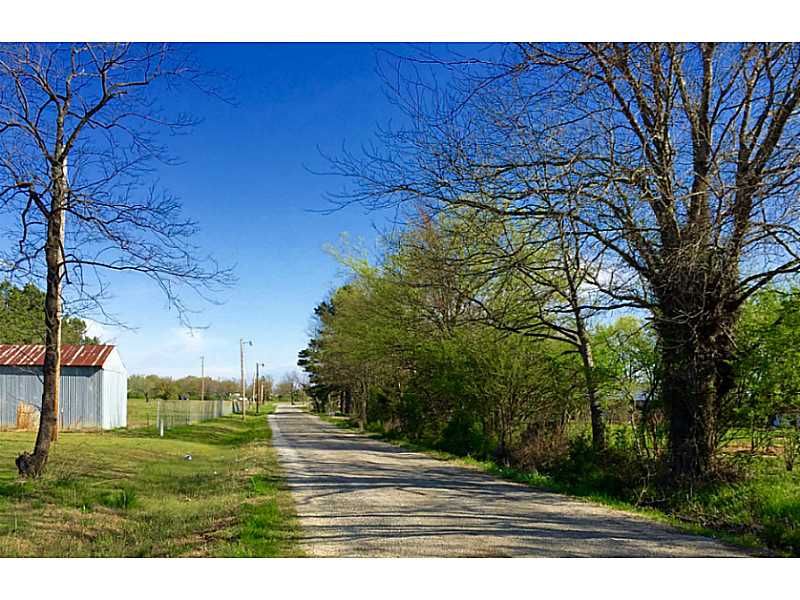 Ward St, Cameron, OK 74932