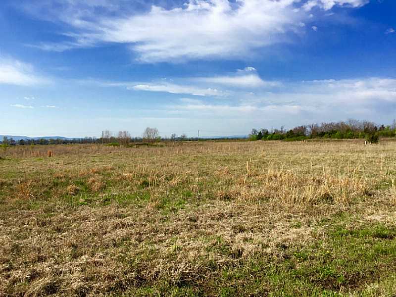 Ward St, Cameron, OK 74932