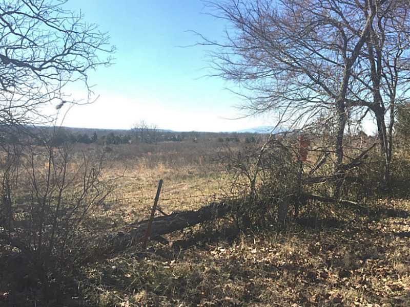 Pecan Ln, Rock Island, OK 74932