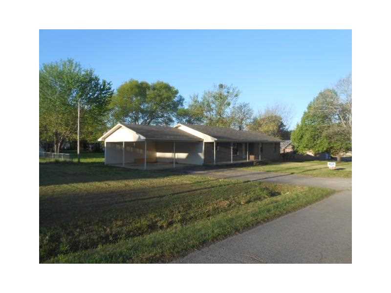 702 East A Ave, Heavener, OK 74937