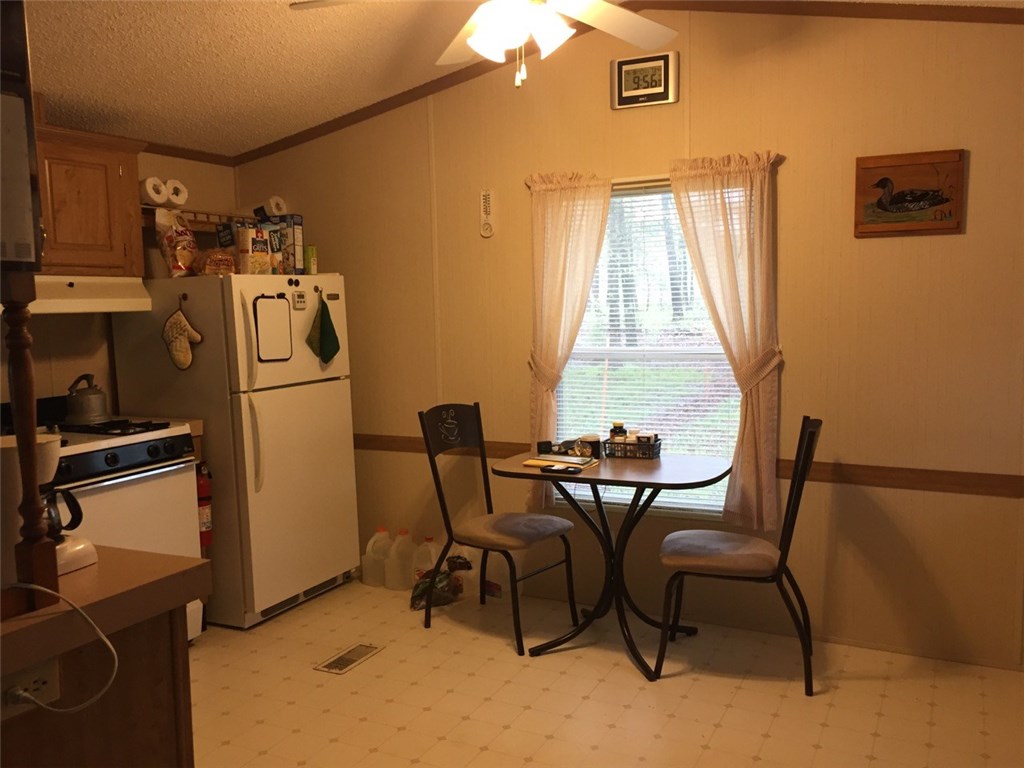 26454 HWY 63, Hodgen, OK 74939