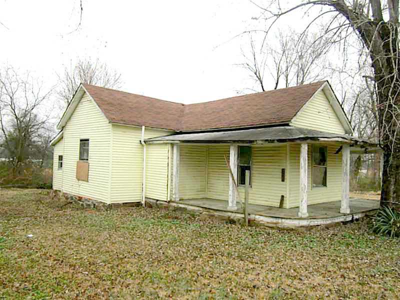 21406 6Th St W, Howe, OK 74940
