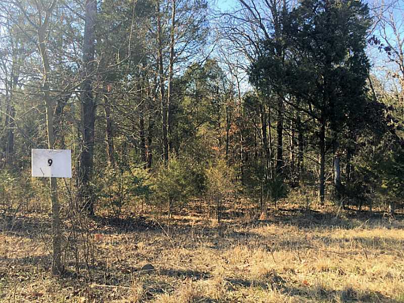 4751 Rd S, Muldrow, OK 74948