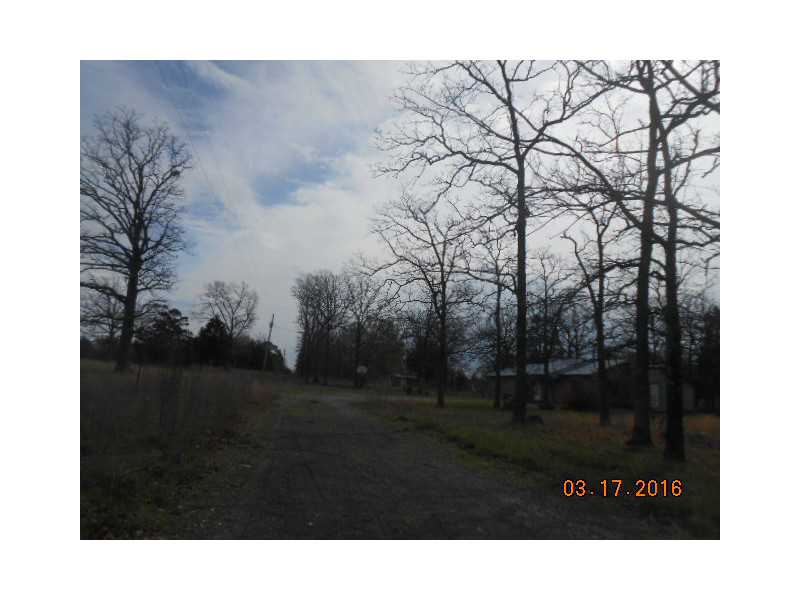 57776 Lenox Pl, Muse, OK 74949