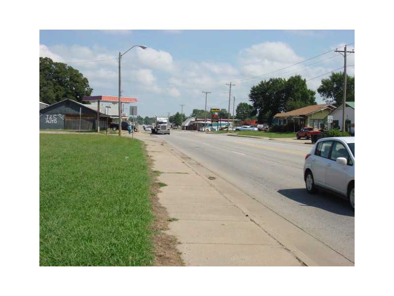 207 Kentucky Ln, Panama, OK 74951
