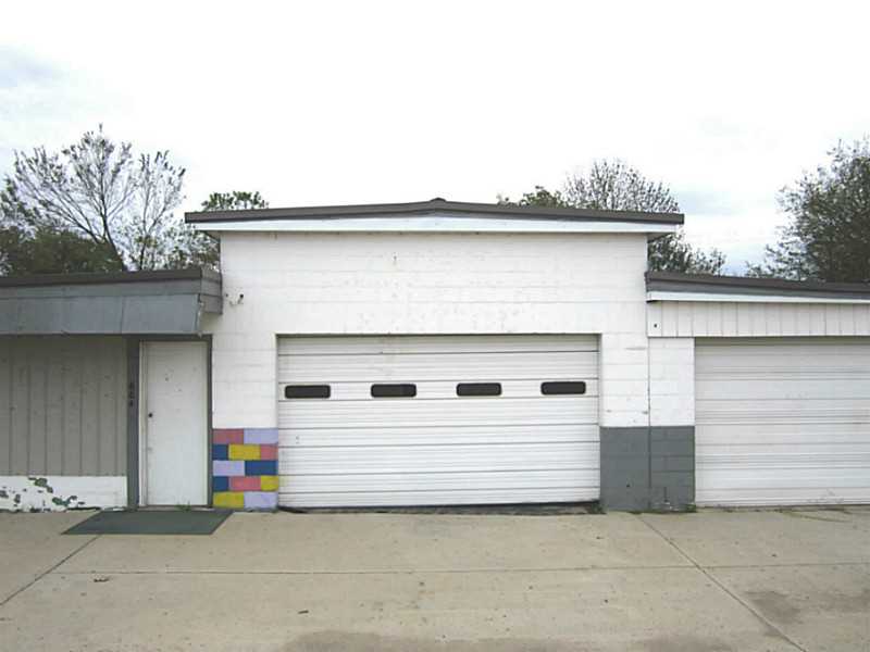 604 Kentucky St, Panama, OK 74951