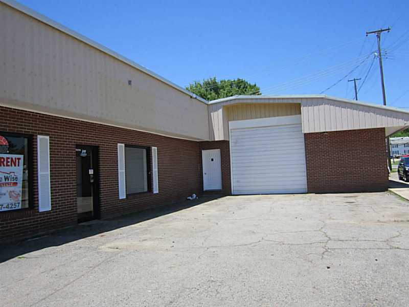 215 N. Broadway, Poteau, OK 74953