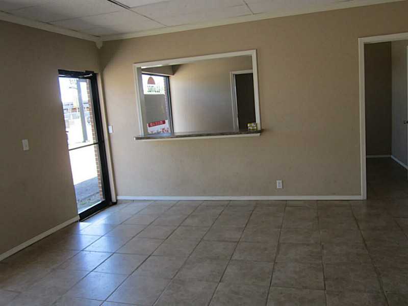 215 N. Broadway, Poteau, OK 74953