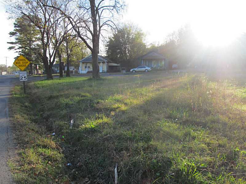 609 Page Ave, Poteau, OK 74953