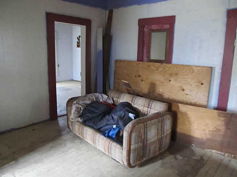 803 Mckenna St S, Poteau, OK 74953