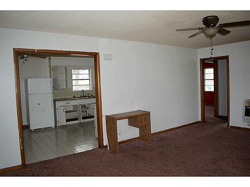 902 Grace St, Poteau, OK 74953