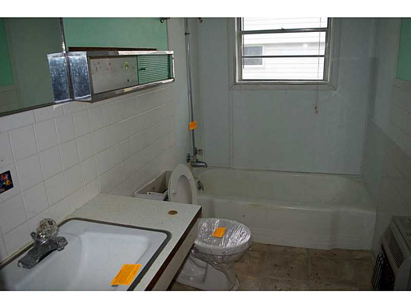 902 Grace St, Poteau, OK 74953