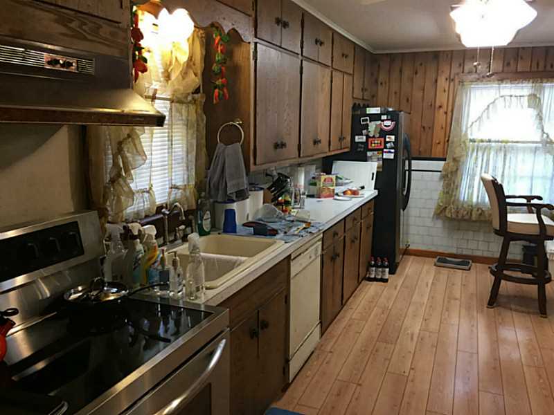 1319 Dewey Ave, Poteau, OK 74953