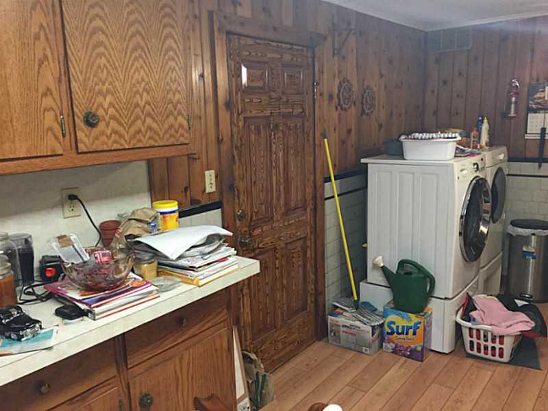 1319 Dewey Ave, Poteau, OK 74953