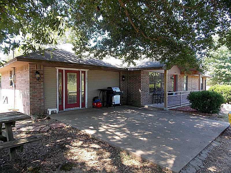 34048 Pleasant Valley Rd, Poteau, OK 74953