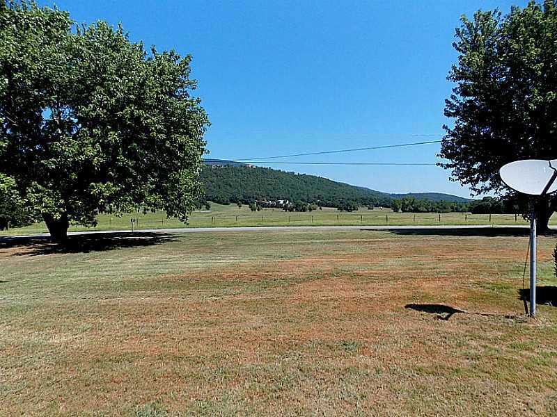 34048 Pleasant Valley Rd, Poteau, OK 74953