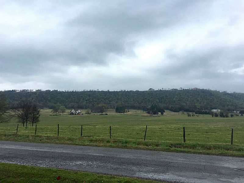 34048 Pleasant Valley Rd, Poteau, OK 74953