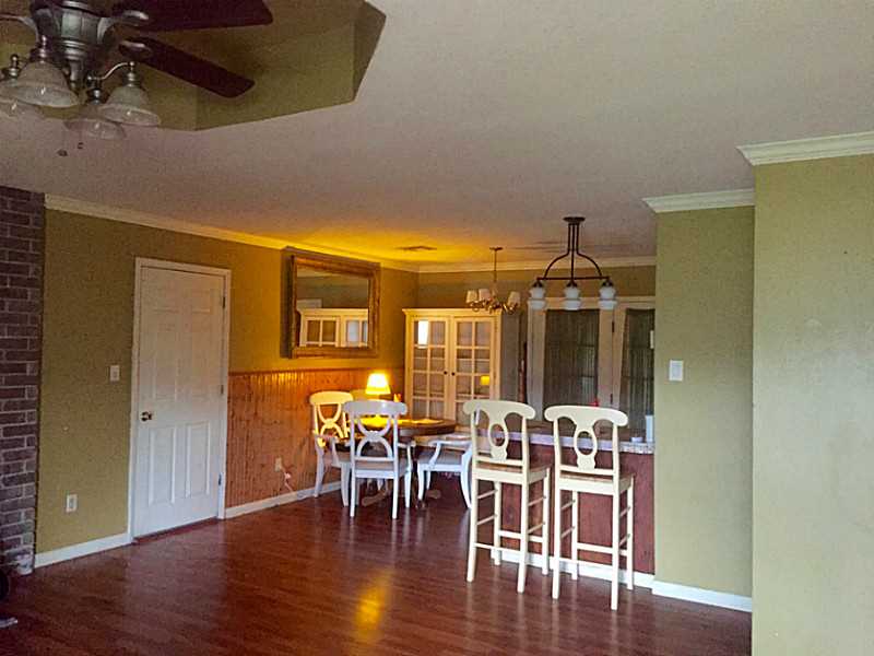 34048 Pleasant Valley Rd, Poteau, OK 74953