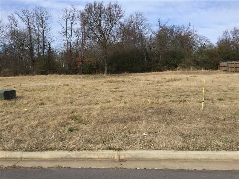 Oakridge Dr, Roland, OK 74954