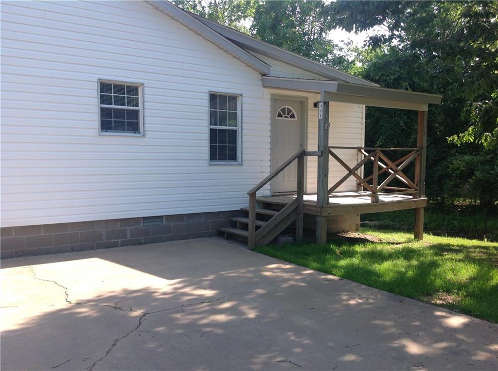 111 Garrison Creek Rd, Roland, OK 74954
