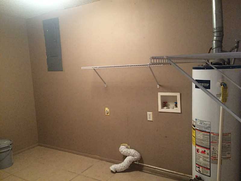 101 Beta Cir, Roland, OK 74954