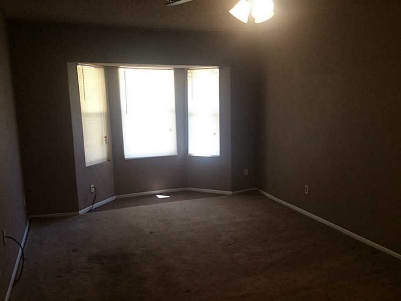 101 Beta Cir, Roland, OK 74954
