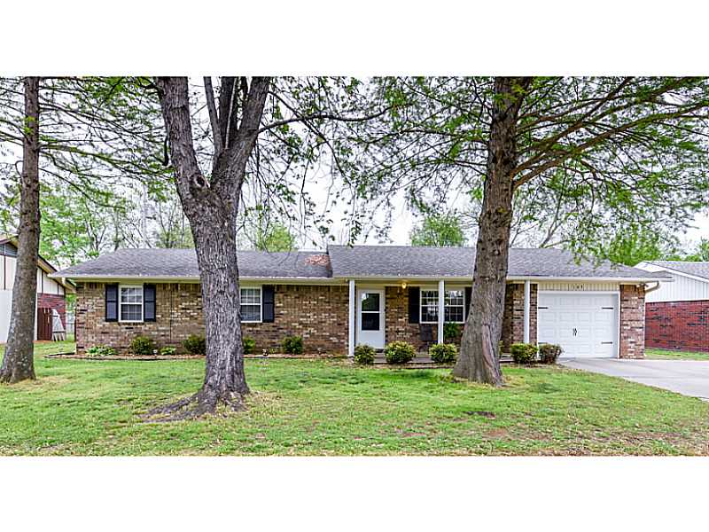 103 Granny St, Roland, OK 74954