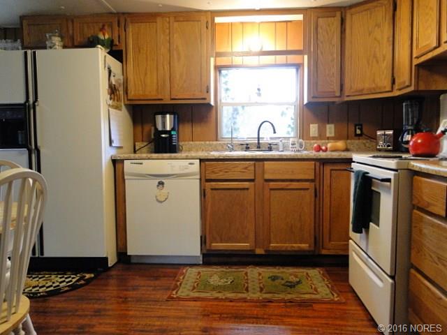 102383 S 4624 Road, Sallisaw, OK 74955