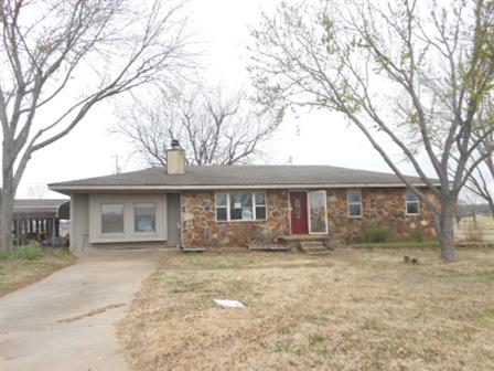 561 E Badger Lee Rd, Sallisaw, OK 74955