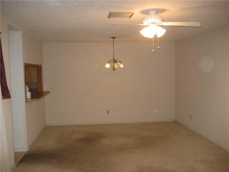 101 Doris Drive Dr, Sallisaw, OK 74955