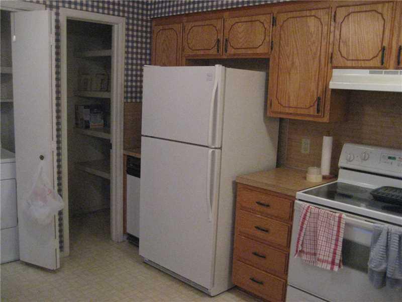 101 Doris Drive Dr, Sallisaw, OK 74955