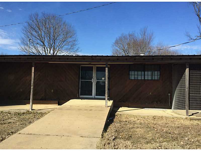 3609-3611 Cherokee Ave W, Sallisaw, OK 74955