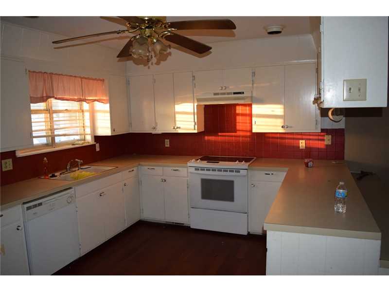 410 Pecan St S, Sallisaw, OK 74955