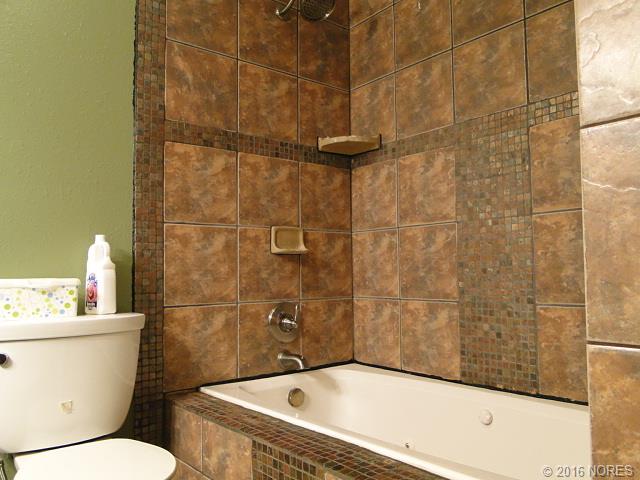 2908 Autumn Avenue, Sallisaw, OK 74955