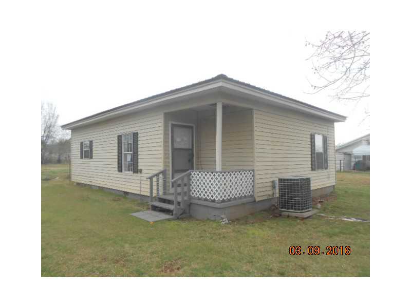 22841 Spring St, Shady Point, OK 74956