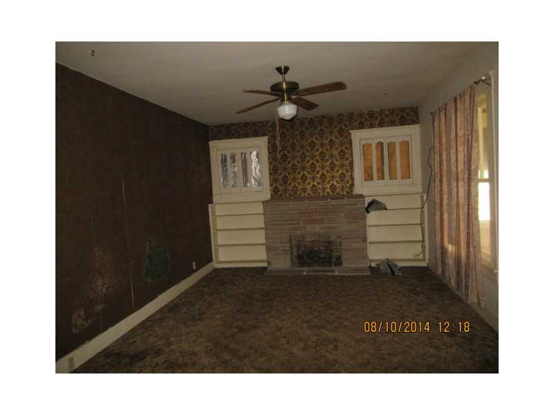 401 So. Ash ., Spiro, OK 74959