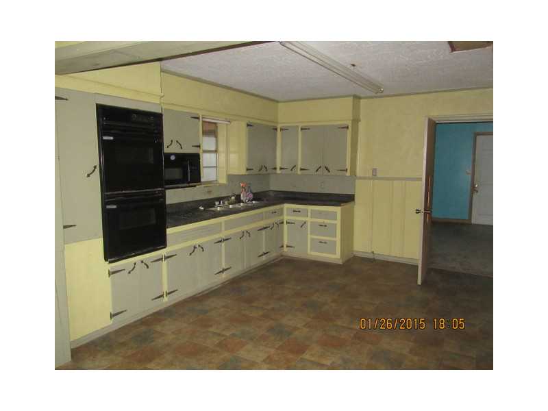 17736 Us Hwy 271 Hwy, Spiro, OK 74959
