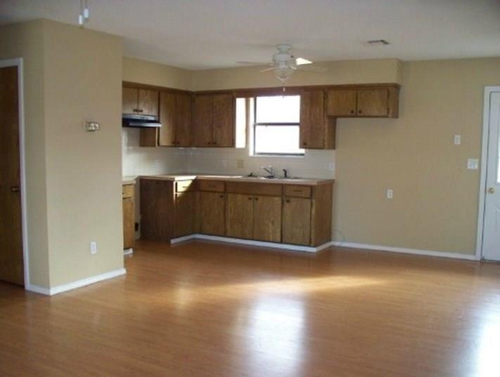 214NW 4thST, Spiro, OK 74959