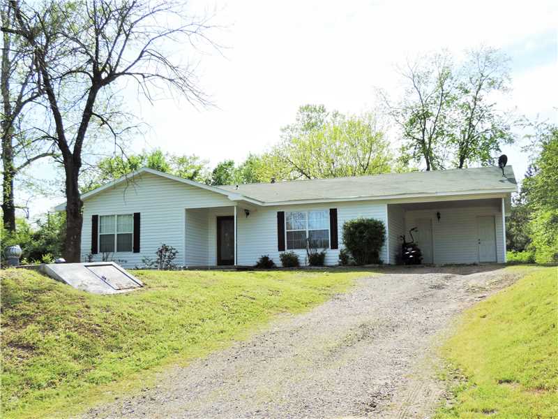 19209 P Collins Rd, Spiro, OK 74959