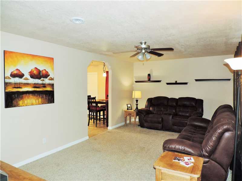 19209 P Collins Rd, Spiro, OK 74959