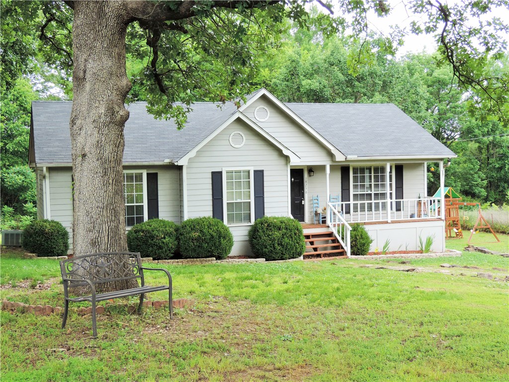 18256 Greenwood Rd, Spiro, OK 74959