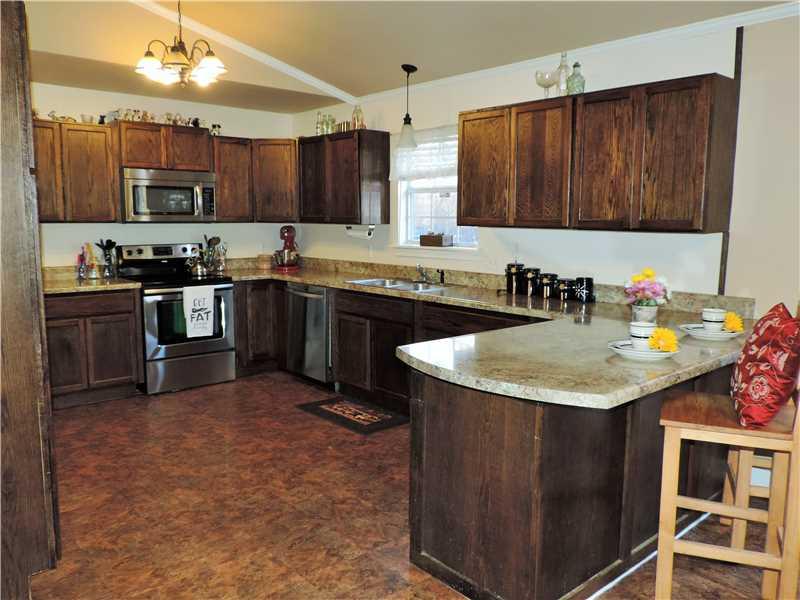 18256 Greenwood Rd, Spiro, OK 74959