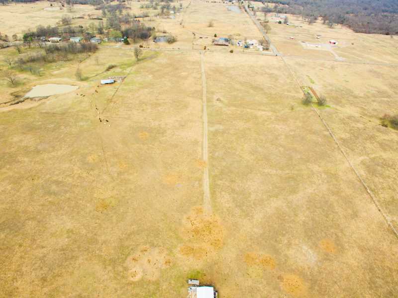 23501 Highline Rd, Spiro, OK 74959