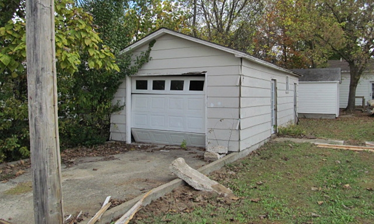 419 W. DIVISION ST., Stilwell, OK 74960
