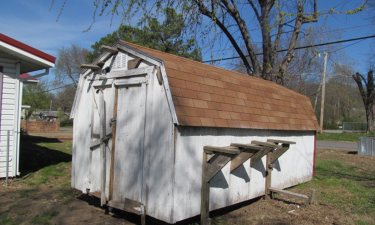 604 N. 1ST ST., Stilwell, OK 74960